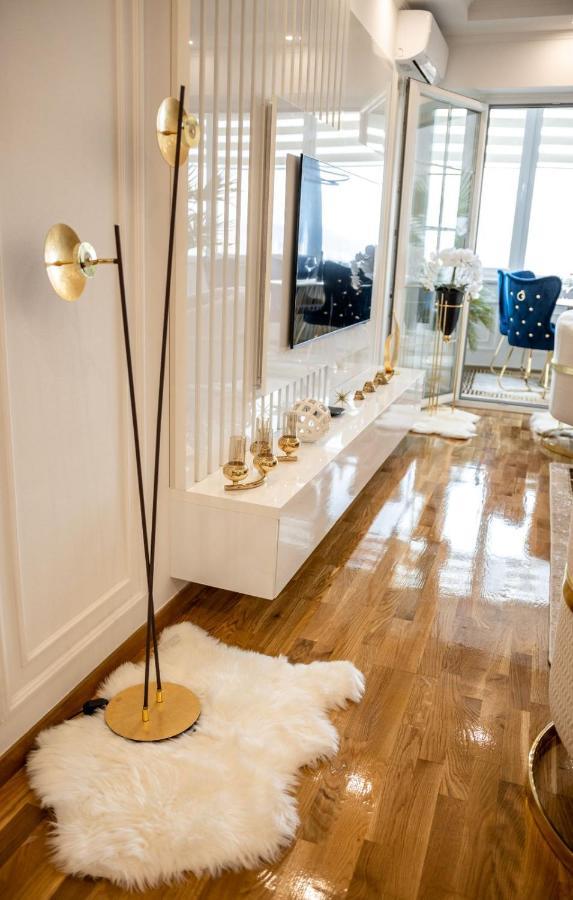 Luxury Apartment Karic Free Parking Τούζλα Εξωτερικό φωτογραφία