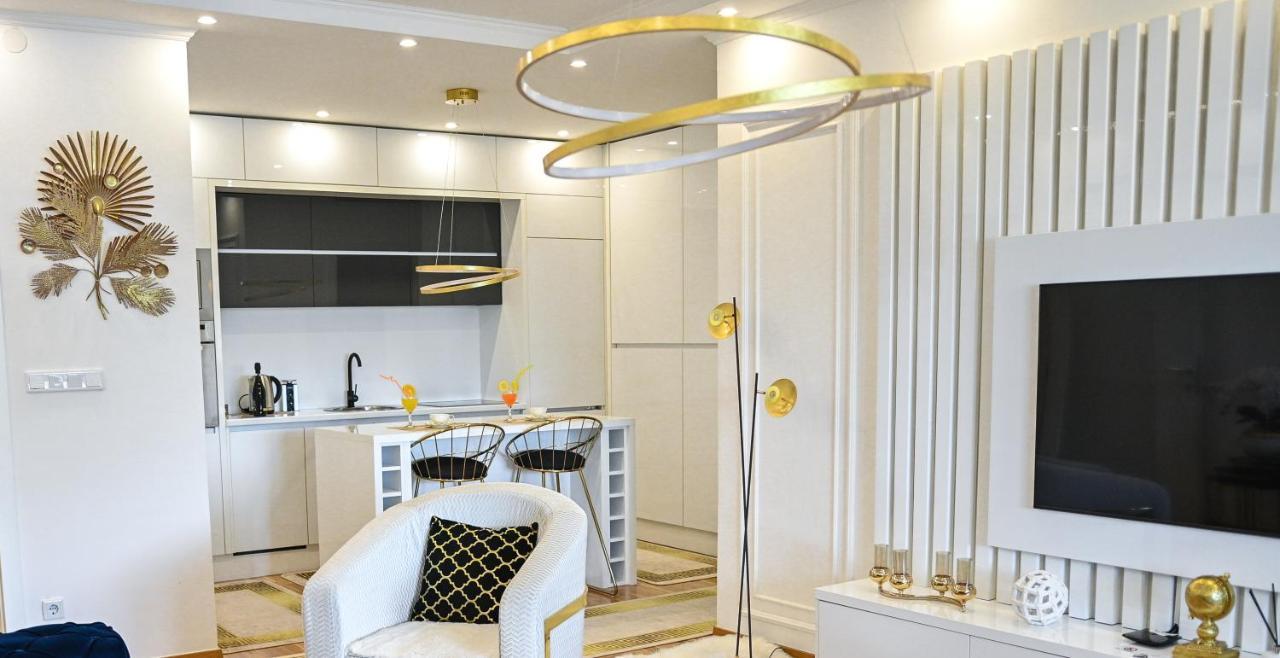 Luxury Apartment Karic Free Parking Τούζλα Εξωτερικό φωτογραφία
